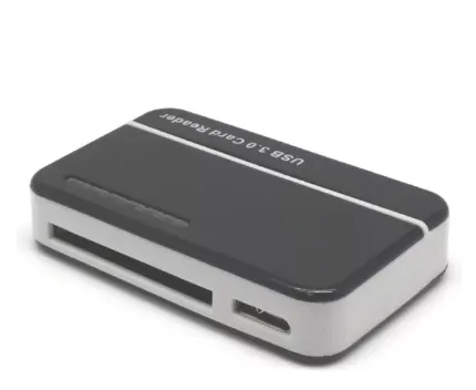 קורא כרטיסים USB3.0